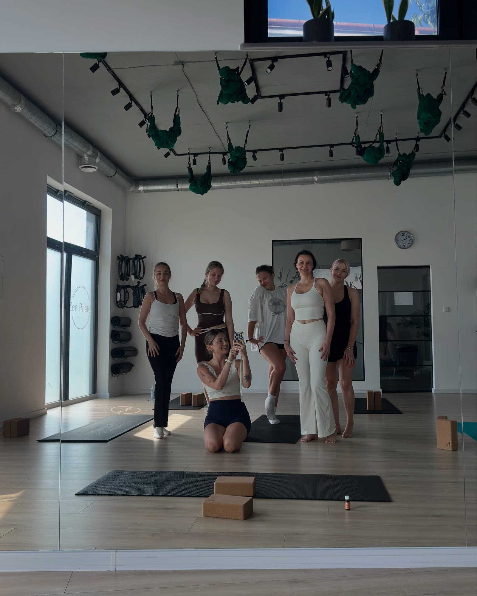 Inside Ząbki studio